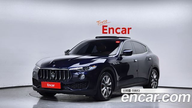 Maserati Levante 3.0 Diesel AWD - фото 0