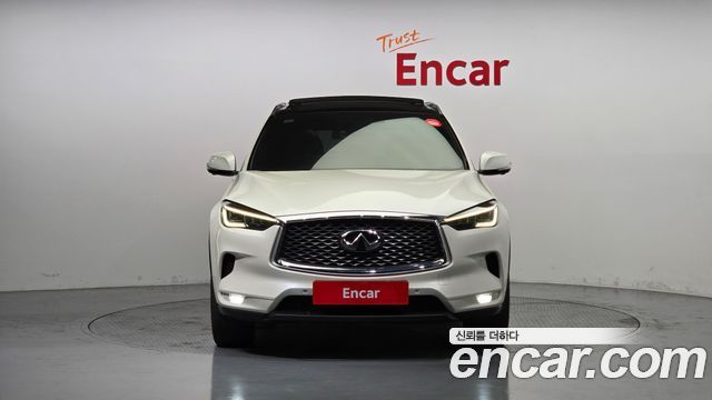 Infiniti QX50 2.0 Sensory AWD - фото 2
