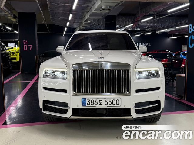 Rolls-Royce Cullinan 6.7 V12 - фото 1