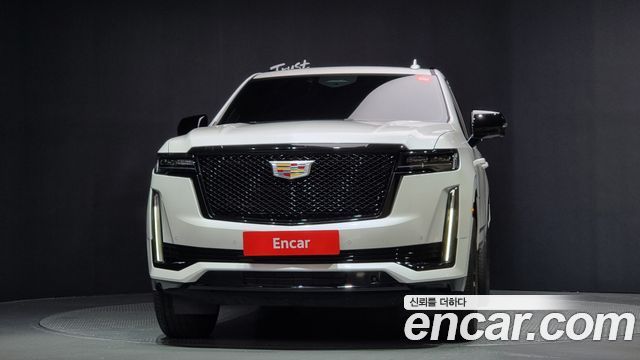 Cadillac Escalade 5-го поколения 6.2 Sports Platinum - фото 2