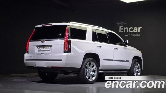 Cadillac Escalade 6.2 4th - фото 1