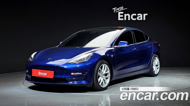 Tesla Model 3 Long Range AWD - фото 0