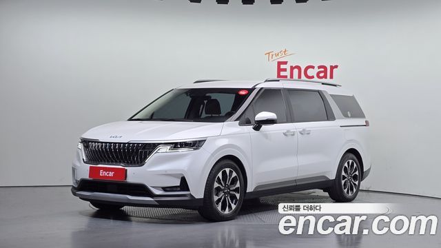 Kia Carnival 4-го поколения 9-Seater Prestige - фото 0