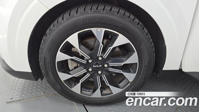 Kia Carnival 4-го поколения 9-Seater Prestige - фото 4