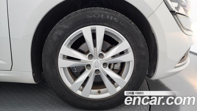 Renault Samsung SM6 2.0 LPe SE - фото 4
