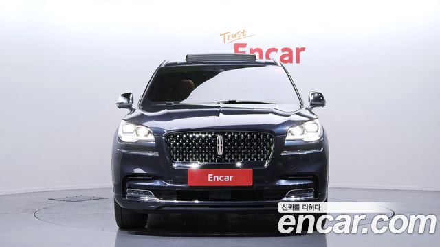 Lincoln Aviator 2-го поколения 3.0 Black Label AWD - фото 2