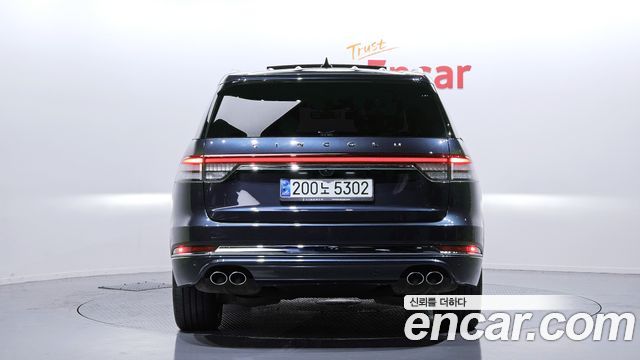 Lincoln Aviator 2-го поколения 3.0 Black Label AWD - фото 3