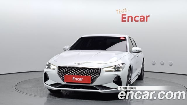 Genesis G70 2.0T Advanced - фото 2