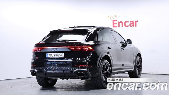 Audi RSQ8 4.0 TFSI Quattro Performance - фото 1