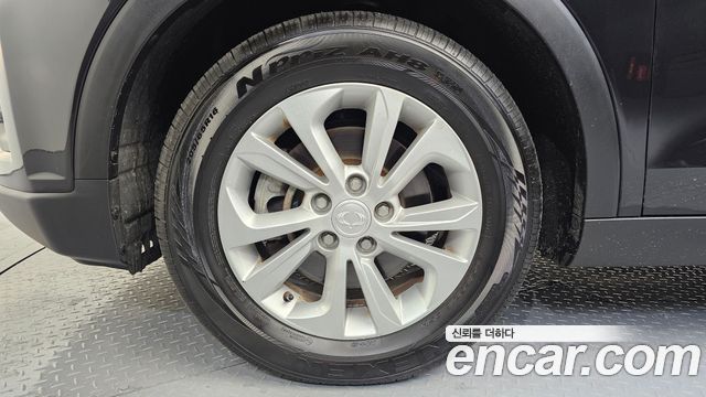 SsangYong Tivoli Gasoline 1.5 2WD V1 - фото 4