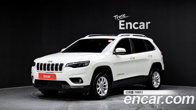 Jeep Cherokee KL 2.4 Longitude High AWD - фото 0