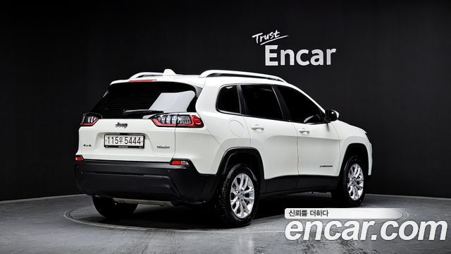 Jeep Cherokee KL 2.4 Longitude High AWD - фото 1