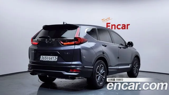Honda CR-V 5-го поколения 1.5 EX-L 2WD - фото 1