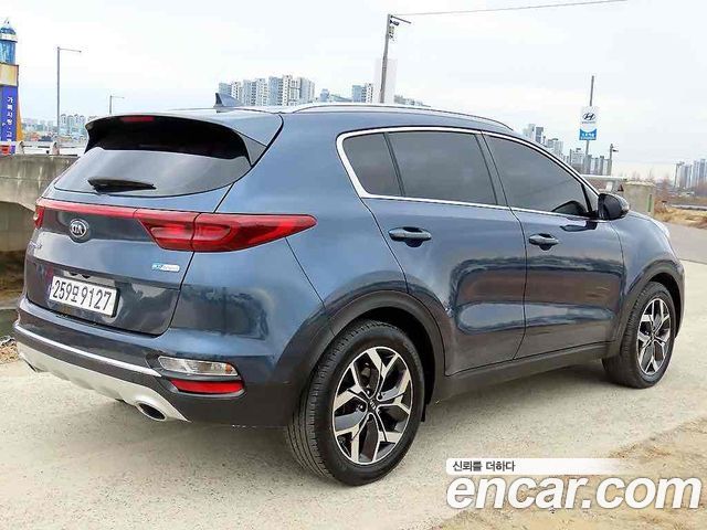 Kia Sportage Diesel 2.0 2WD Prestige - фото 2