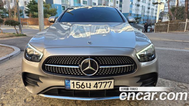 Mercedes-Benz E-Class W213 E350 4MATIC AMG Line - фото 2