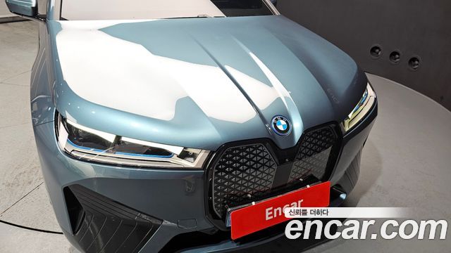 BMW iX xDrive50 Sports Plus - фото 4