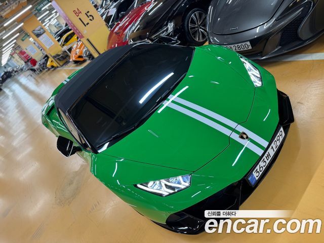 Lamborghini Huracan LP640-4 EVO Spyder - фото 2