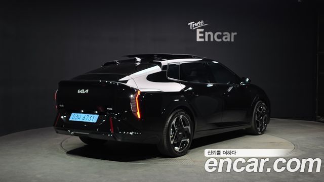 Kia EV4 Long Range 2WD GT LIne - фото 1
