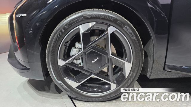 Kia EV4 Long Range 2WD GT LIne - фото 4