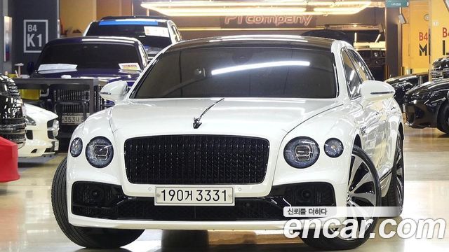 Bentley Flying Spur 3-го поколения 4.0 Azure - фото 0