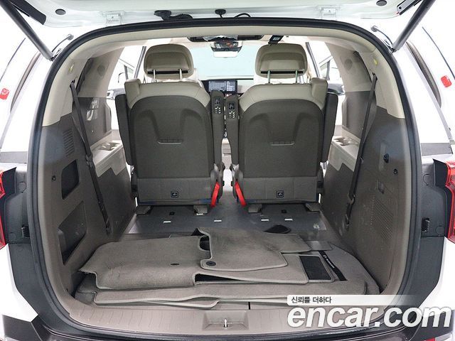 Kia Carnival Новый 4-го поколения HEV 7-Seater Hi Limousine Signature - фото 4