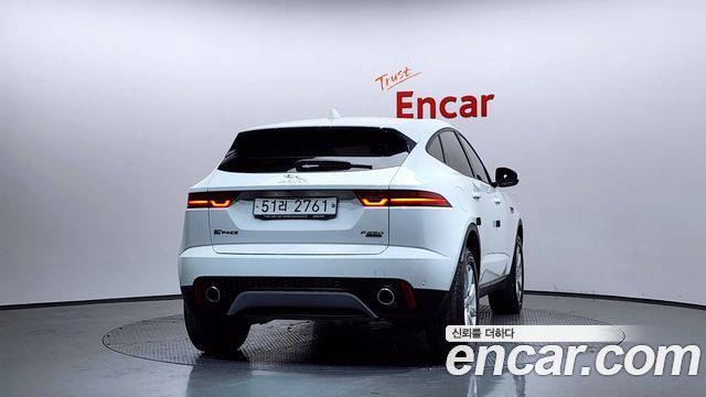 Jaguar E-PACE P250 S - фото 3