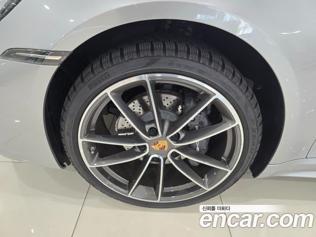 Porsche 911 Carrera 4 Cabriolet - фото 4