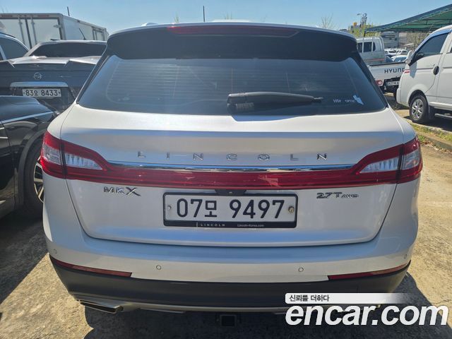 Lincoln MKX 2-го поколения 2.7 2WD - фото 3
