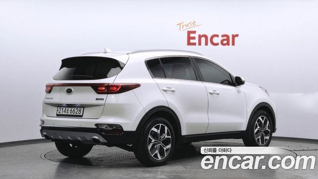 Kia Sportage Diesel 2.0 2WD Prestige - фото 1