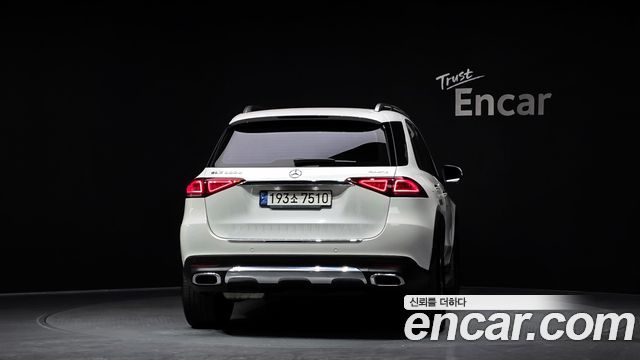 Mercedes-Benz GLE-Class W167 GLE300d 4MATIC - фото 3