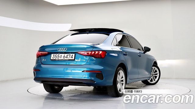 Audi A3 40 TFSI - фото 1