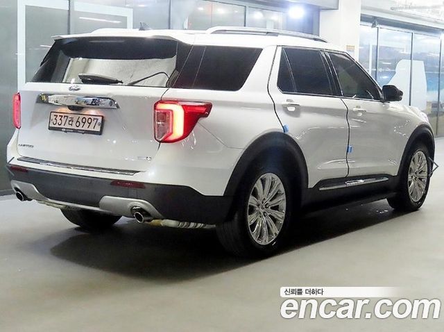 Ford Explorer 6-го поколения 2.3 LimIted 4WD - фото 3