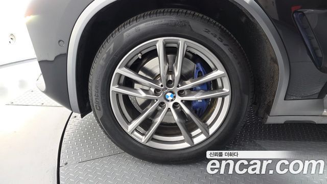 BMW X4 G02 xDrive20i M Sport X - фото 4
