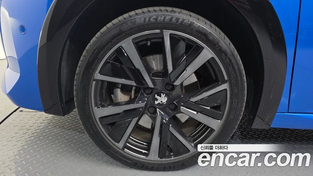 Peugeot 208 2-го поколения GT - фото 4
