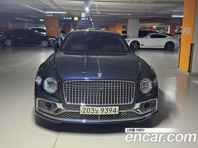 Bentley Flying Spur 3-го поколения 4.0 - фото 4