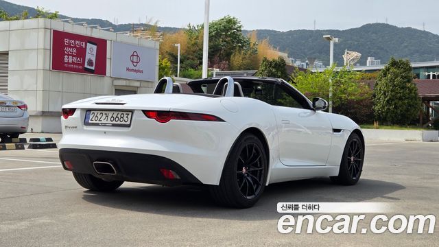 Jaguar F-TYPE P300 Convertible X152 - фото 4