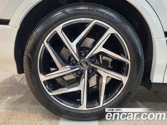 Audi Q6 e-tron GF Premium Quattro - фото 4