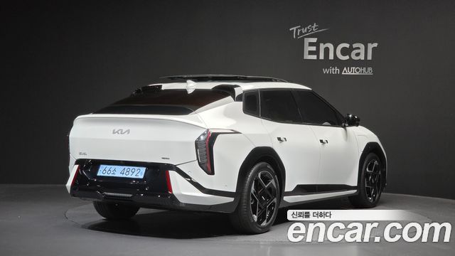 Kia EV4 Long Range 2WD GT LIne - фото 1