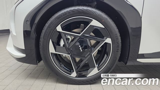 Kia EV4 Long Range 2WD GT LIne - фото 4