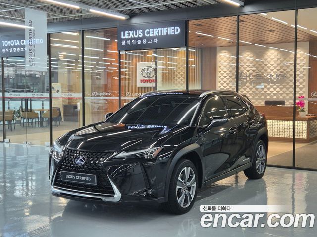 Lexus UX 2WD - фото 0