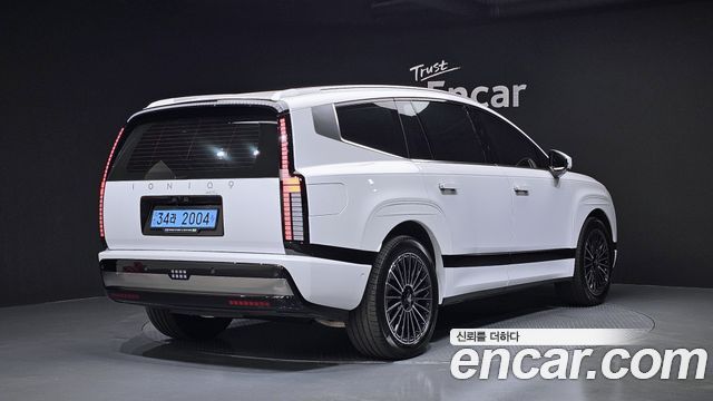 Hyundai Ioniq9 Cruise Type AWD 6-Seater Calligraphy - фото 1