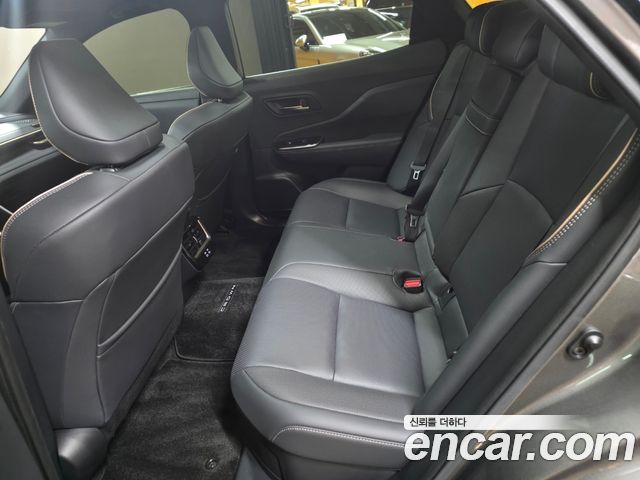 Toyota Crown 2.5 4WD Hybrid - фото 4