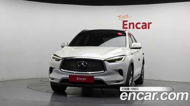 Infiniti QX50 2.0 Sensory AWD - фото 2