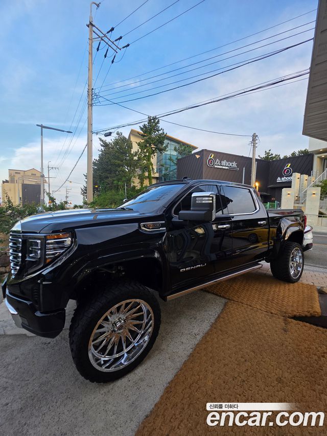 GMC Sierra Denali-X - фото 0