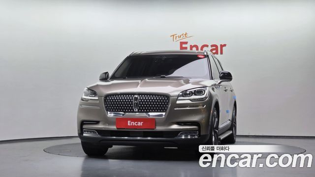 Lincoln Aviator 2-го поколения 3.0 Reserve AWD - фото 2
