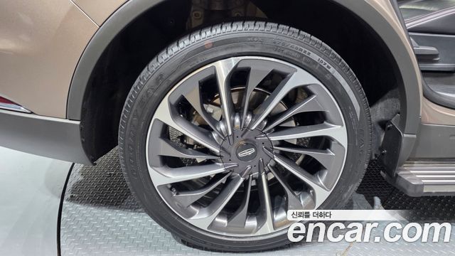 Lincoln Aviator 2-го поколения 3.0 Reserve AWD - фото 4