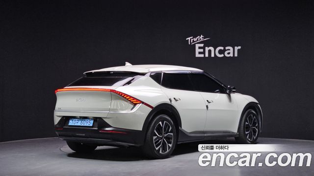 Kia EV6 Long Range 4WD Air - фото 1