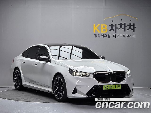 BMW M5 G90 M5 Sedan - фото 4