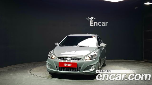 Hyundai Accent 1.4 VVT Modern - фото 2