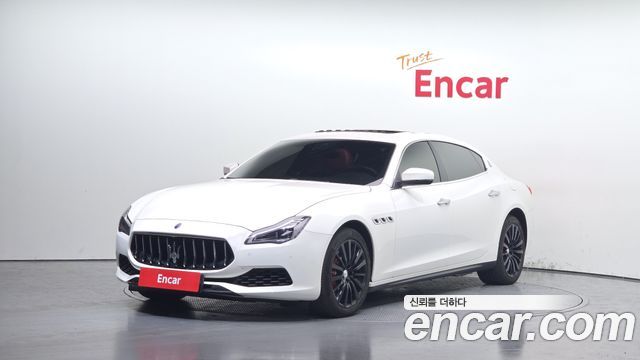 Maserati Quattroporte 3.0 Diesel - фото 0